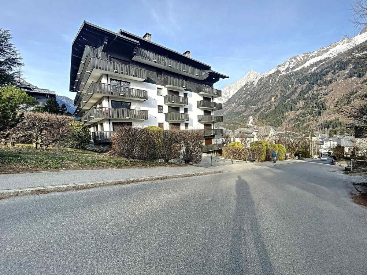 Chamonix: Appt 2P, 4 Pers, Terrasse, Parking, Proche Centre Et Telecabine - Fr-1-507-26 Exteriör bild