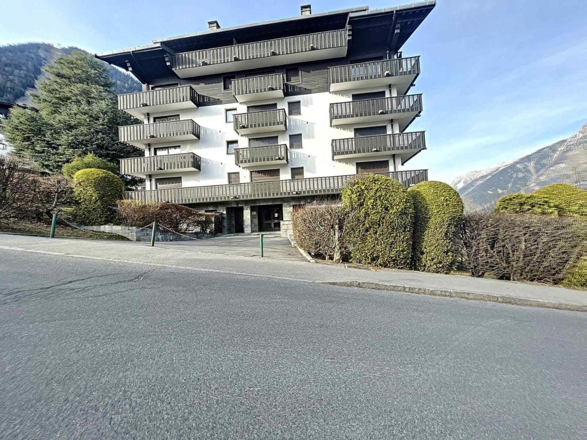Chamonix: Appt 2P, 4 Pers, Terrasse, Parking, Proche Centre Et Telecabine - Fr-1-507-26 Exteriör bild